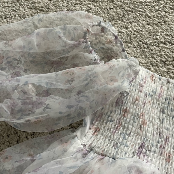 ✨puff sleeve white mini dress - Picture 7 of 7